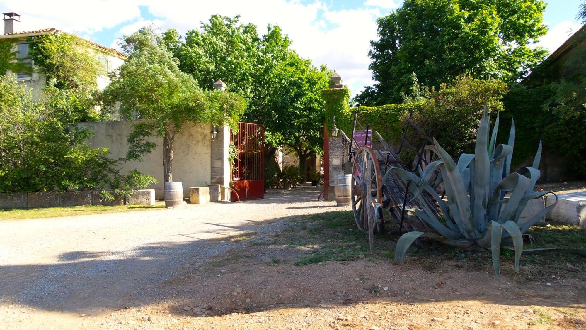 Chateau Le Vergel Authenac Ginestas Quarto foto